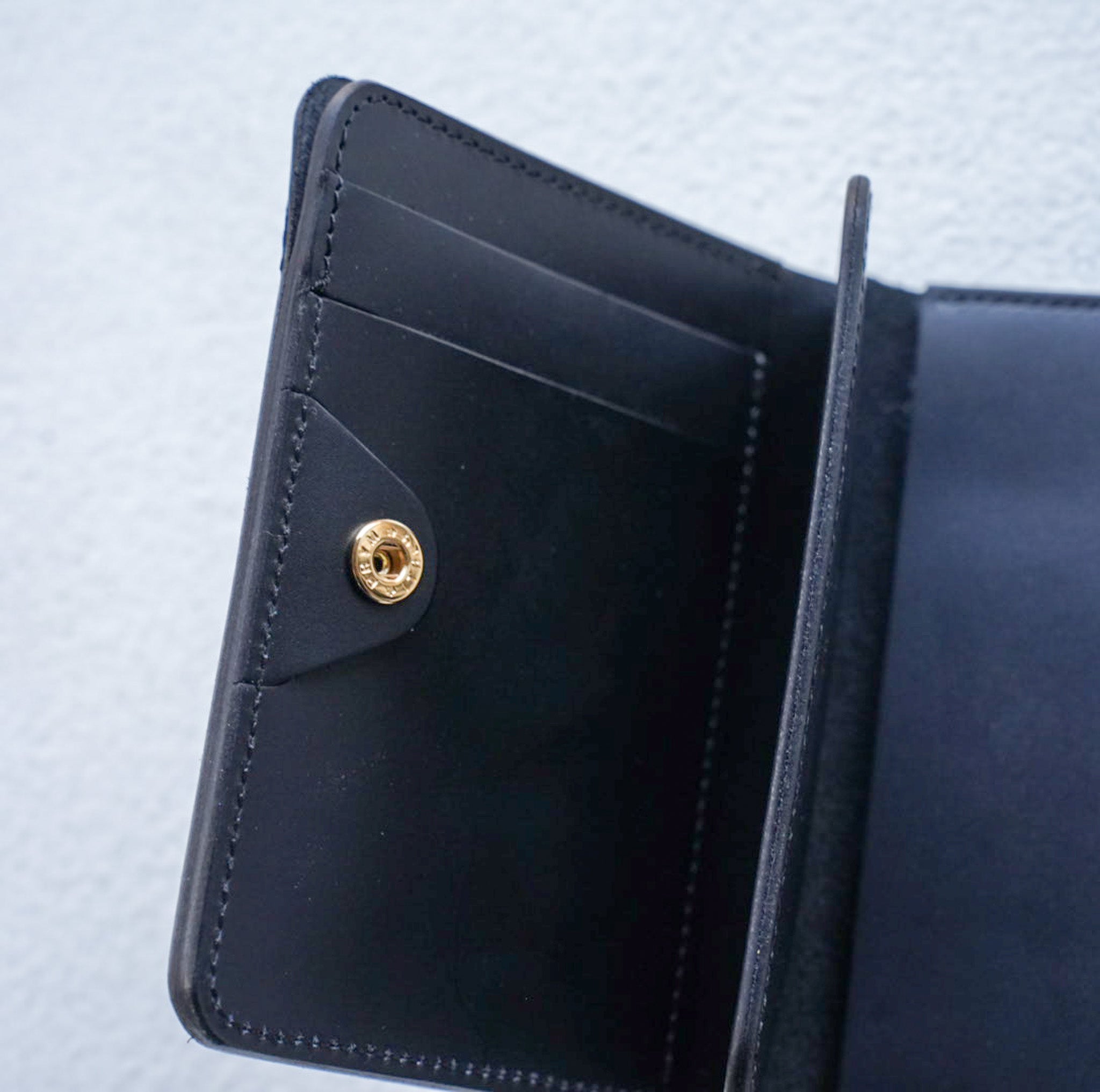forme post wallet ILCEA box calf Exclusive 25SS PRE ORDER | Roxanne