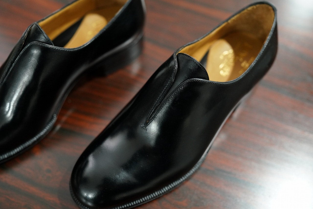 柚② Le Yucca's no shoe lace shoes | Roxanne