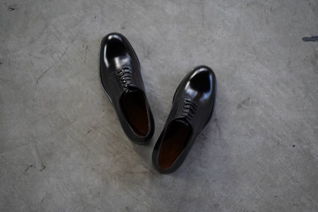 Le Yucca's 5 eyelet plain toe derby 【公式通販】